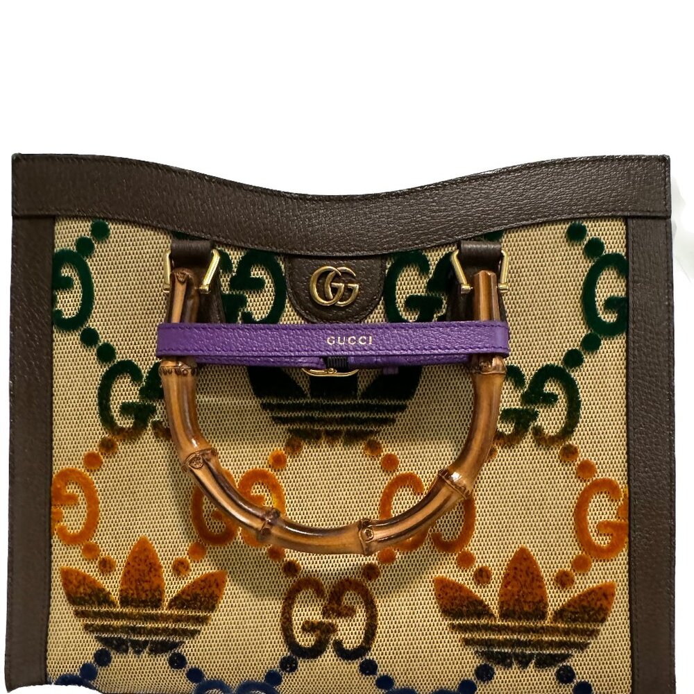 **SPECIAL EDITION**  GUCCI ADDIDAS COLLABORATION100% AUTHENTIC NWOT